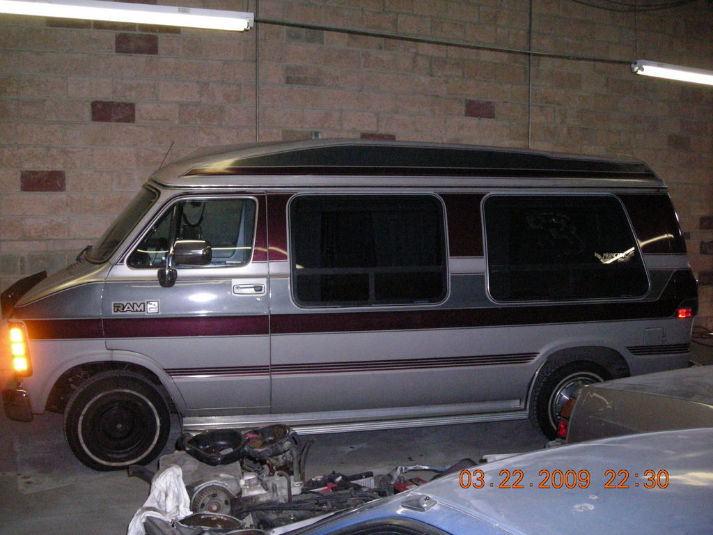 StaySexi's 1989 Dodge Ram Van Dadz Van (Like Father, Like Son).