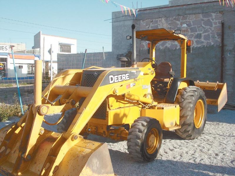 TopWorldAuto >> Photos of John Deere 210LE Tractor - photo galleries