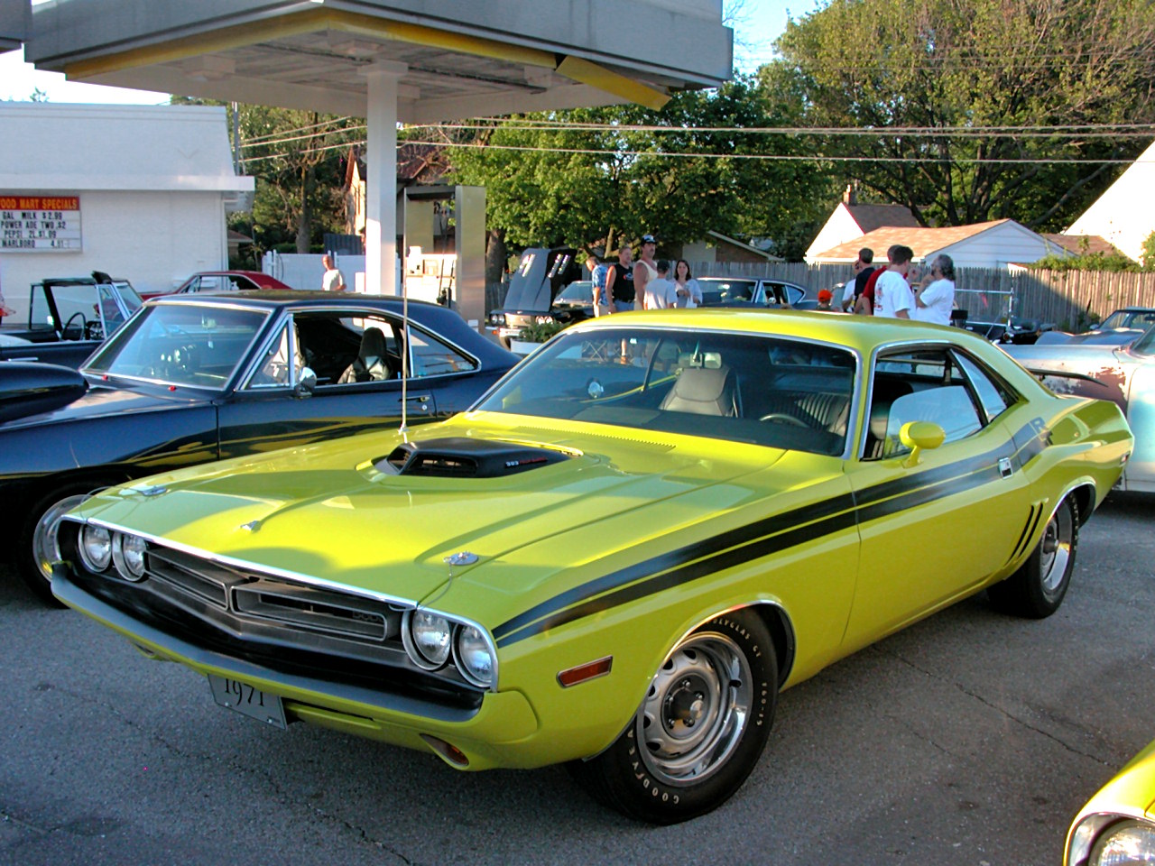 Dodge Challenger RT 383 - huge collection of cars, auto news and reviews,
