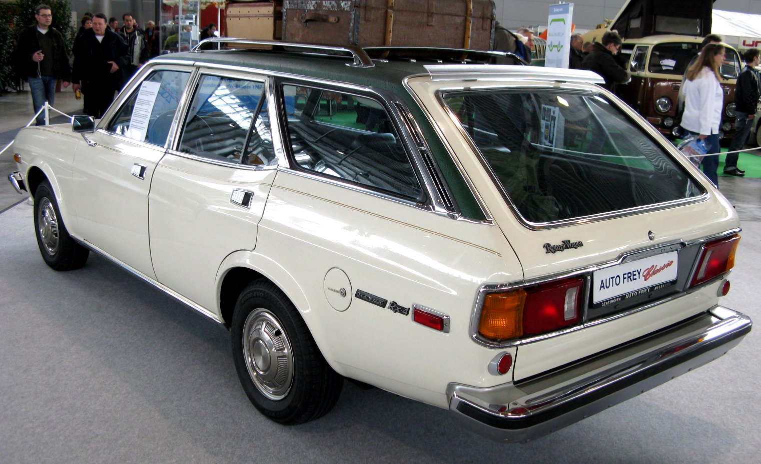 Fil:MHV Mazda RX4 1977 02.jpg