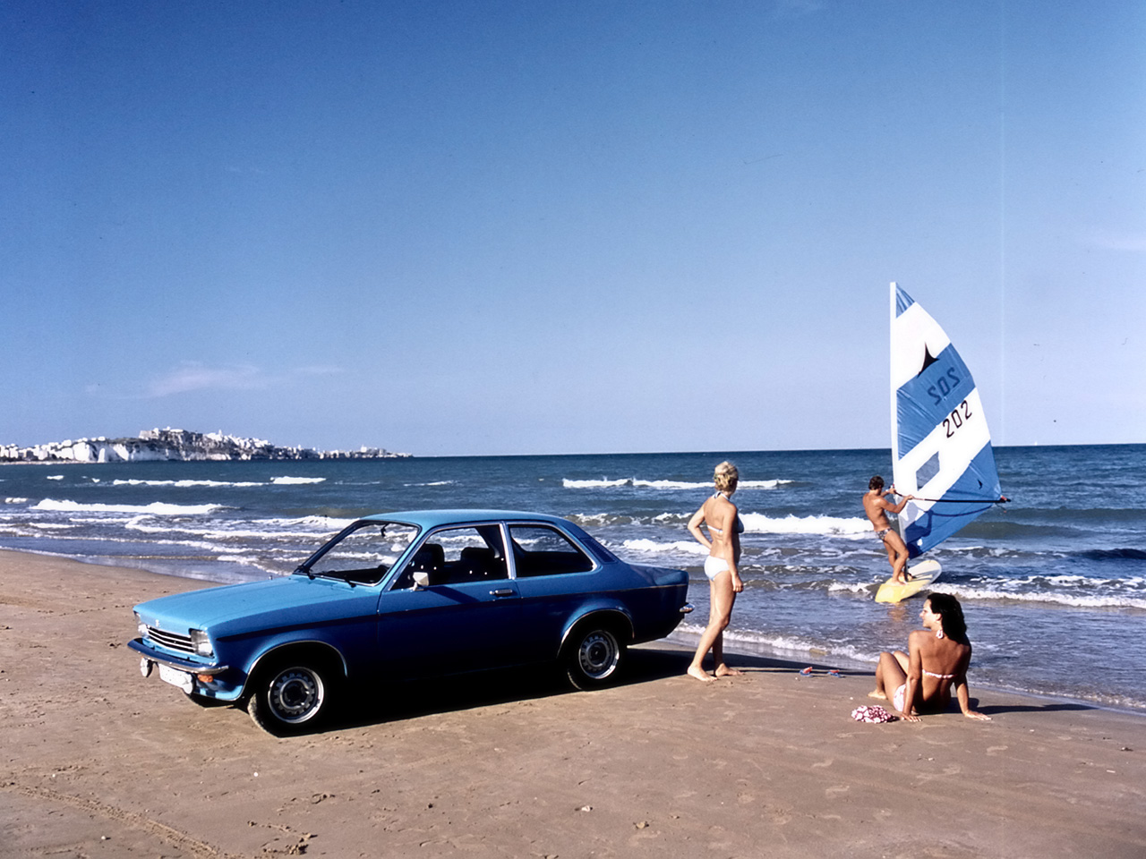 Opel Period Photos of Summer - Opel Kadett C Luxus, 1973-79 - 1 - 1280x960 -