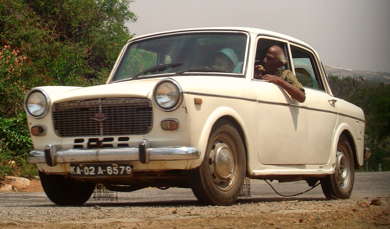 TopWorldAuto >> Photos of Premier Padmini - photo galleries