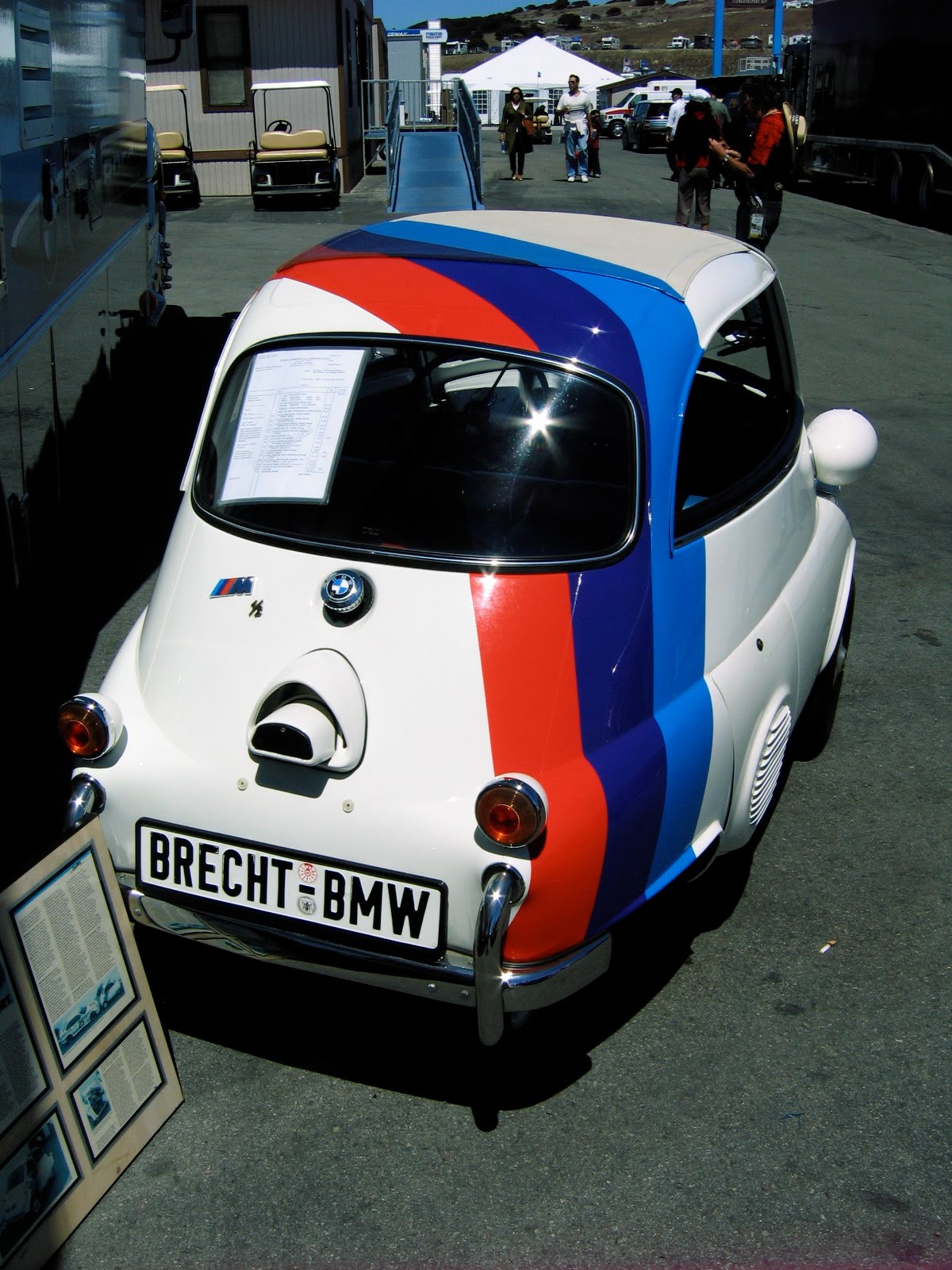 Picture of BMW Isetta 300, Painted in M-power color