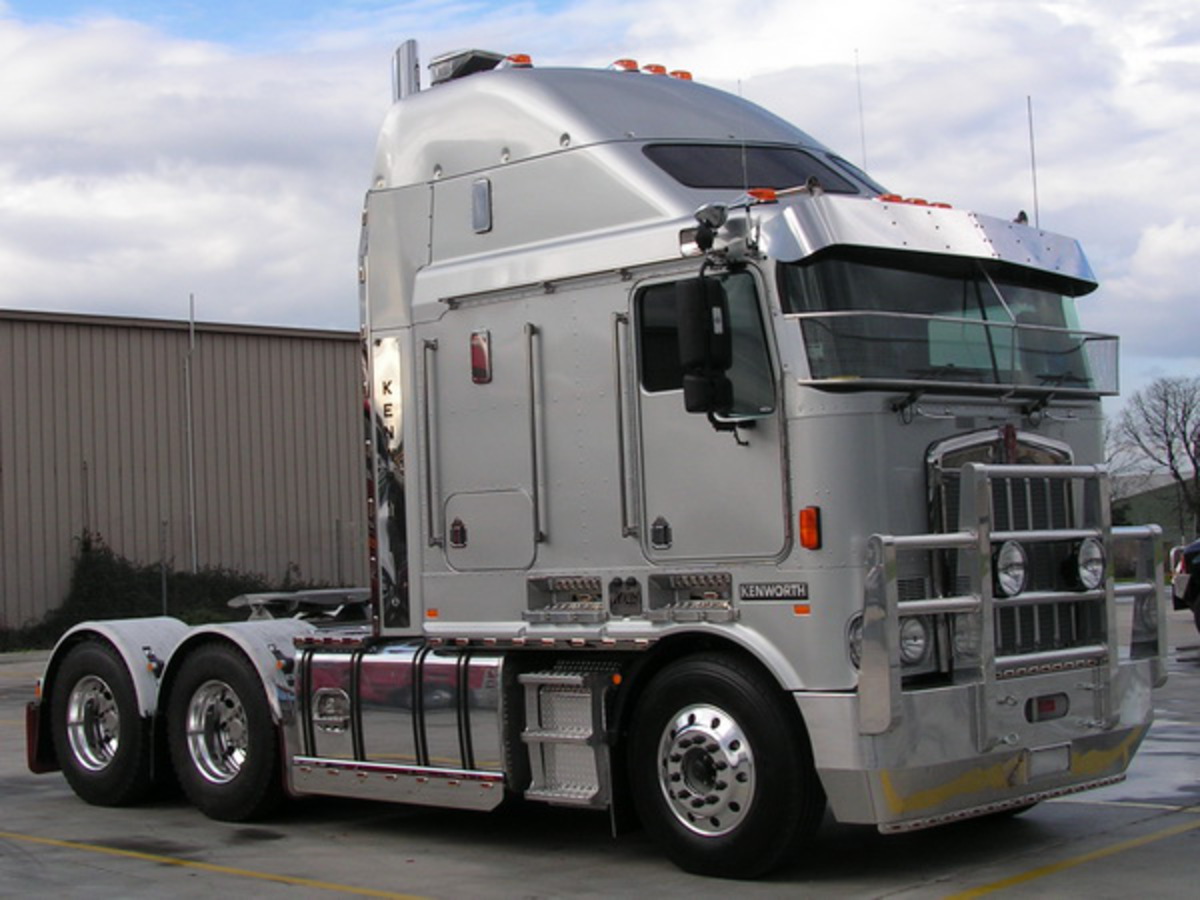 Kenworth k100