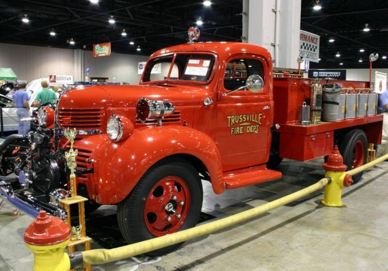 Display All the 1942 Dodge Fire Truck Pictures