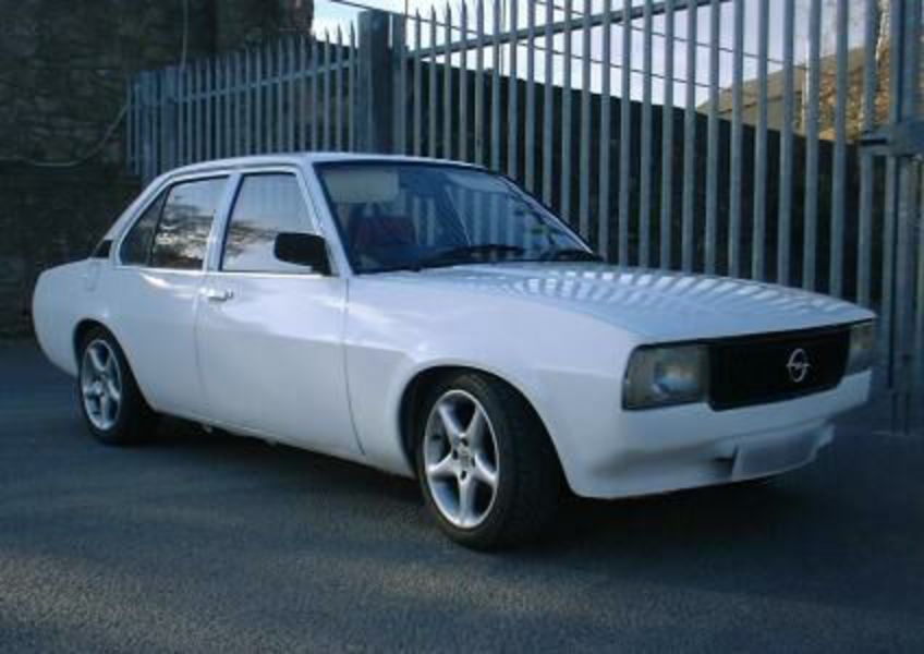 Opel Ascona 16N
