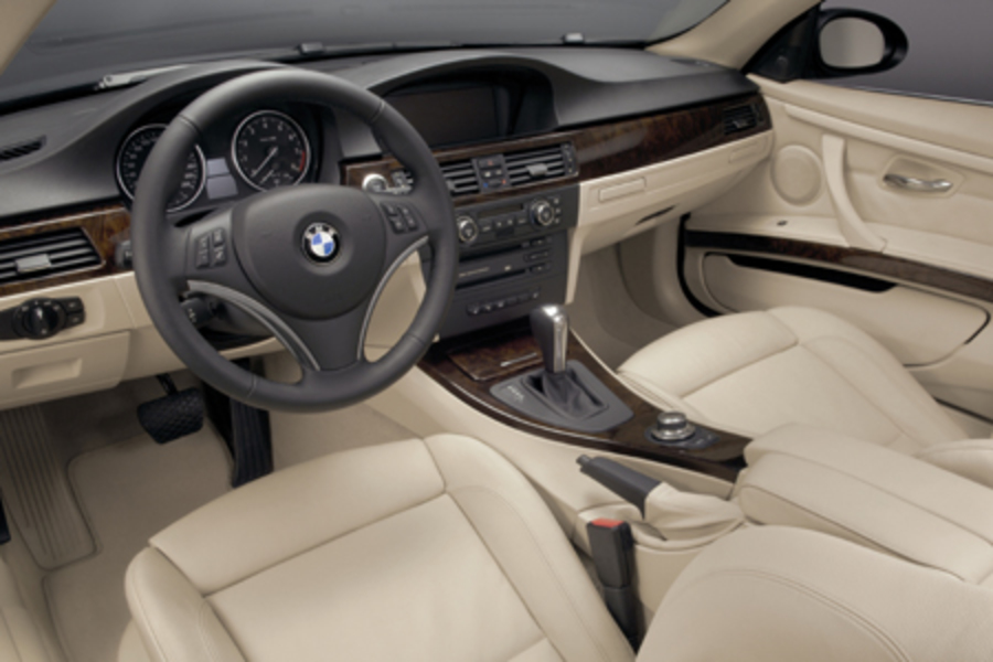 BMW 328xi Review
