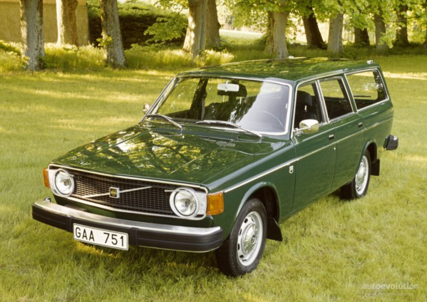 Volvo 144 FotoÄŸraflarÄ± | Volvo 144 Araba FotoÄŸraflarÄ± | Volvo 144 2.0 (101