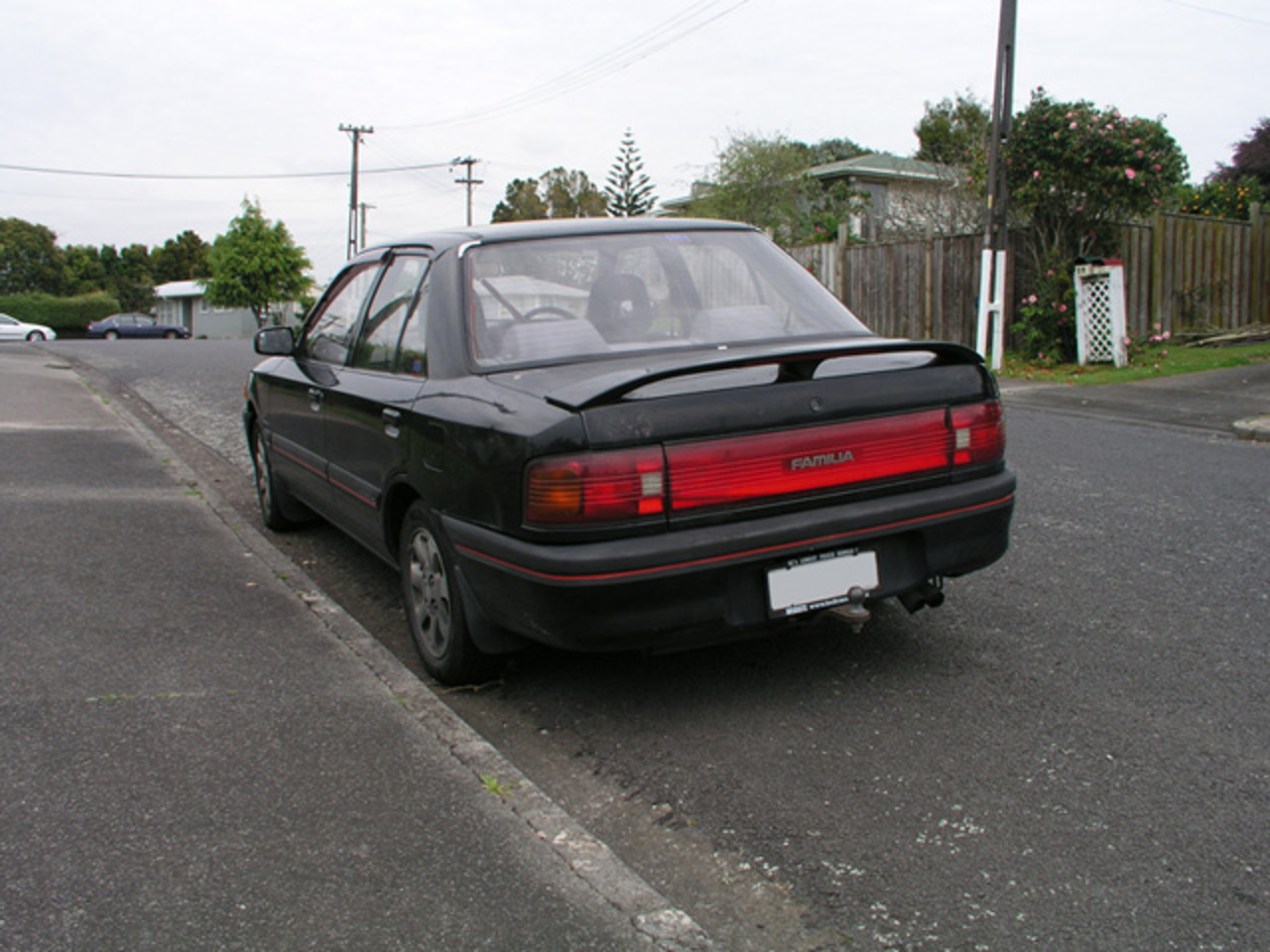 FS (Auckland): 1992 Mazda Familia Interplay sedan - GP Forums Cars