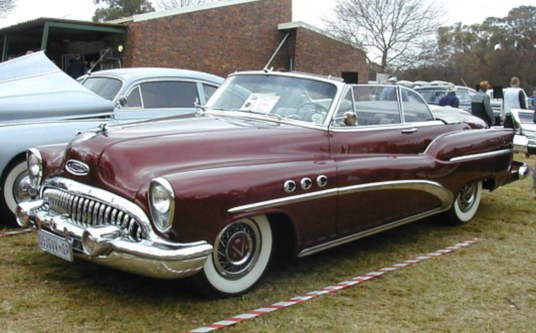 Buick Roadmaster Convertible sedan