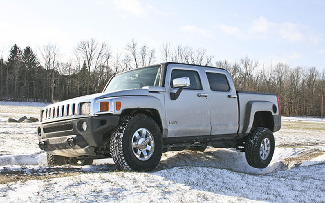 Hummer H3T Twist Ditch. Since it was a painful 7 degrees outside,