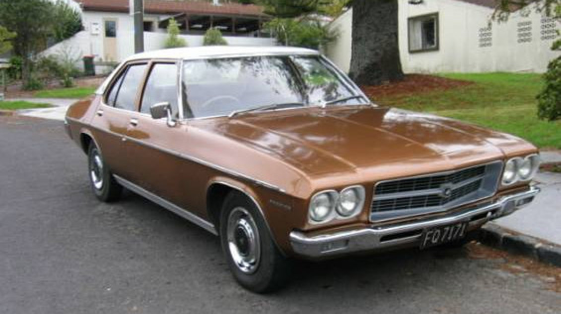 File:Holden Premier (1971-1974 HQ series) 01.jpg