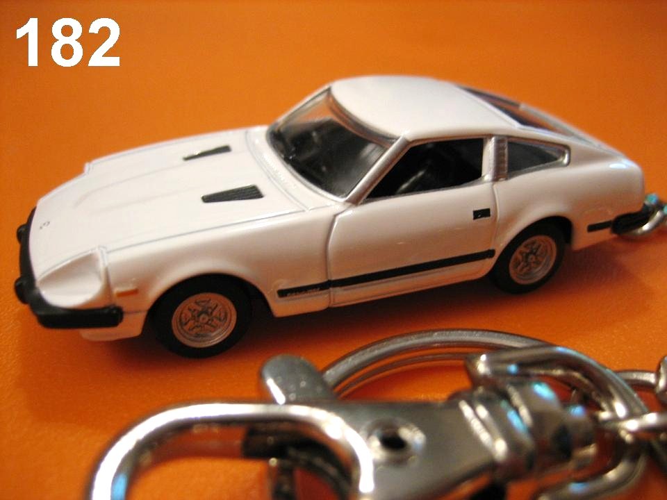 Nissan Fairlady 280Z-T (White) Die-cast Key Chain