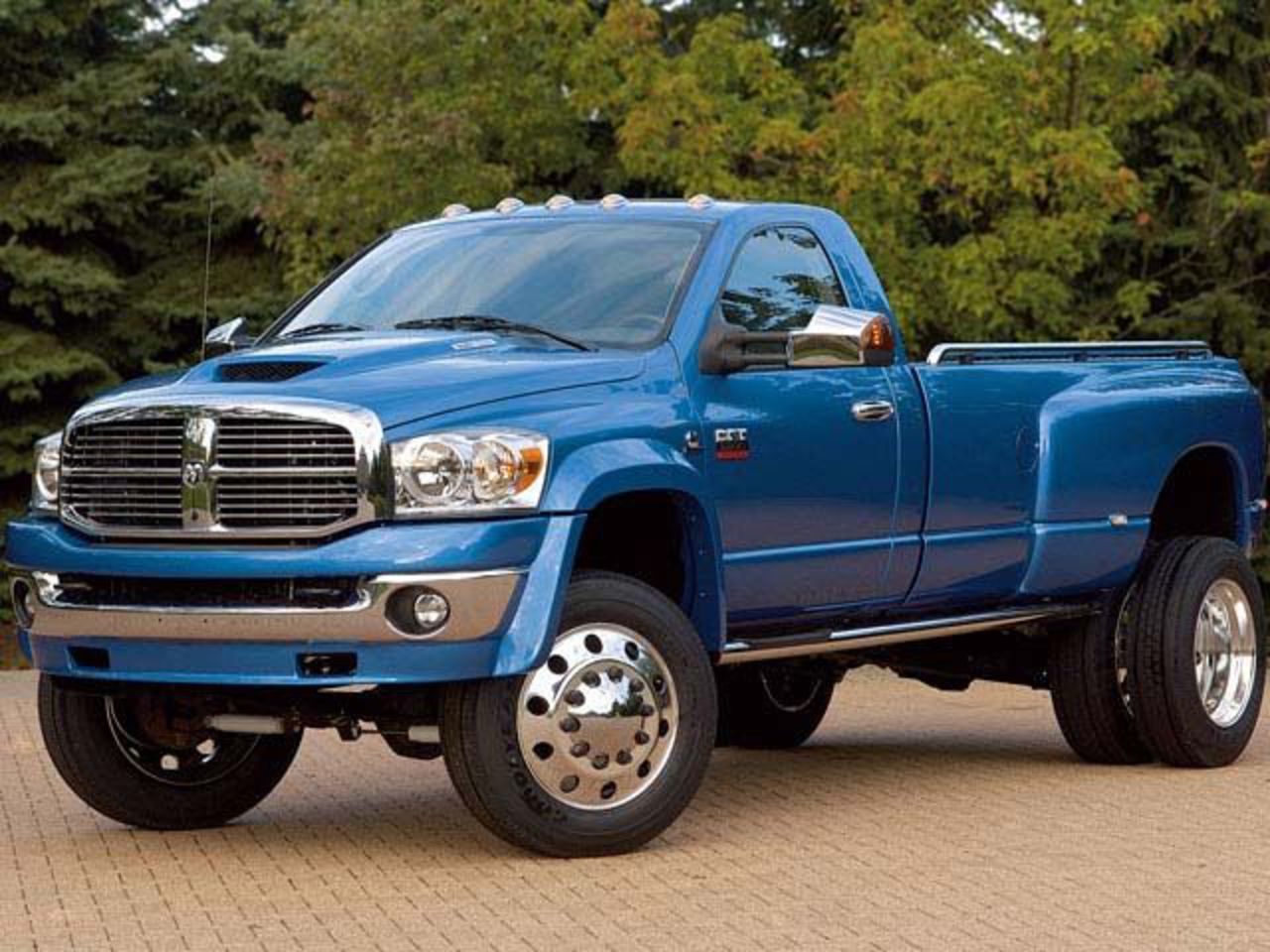 Dodge RAM 5500 - huge collection of cars, auto news and reviews, car vitals,