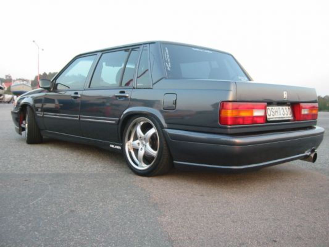 Volvo 760 turbo (834 comments) Views 12666 Rating 41