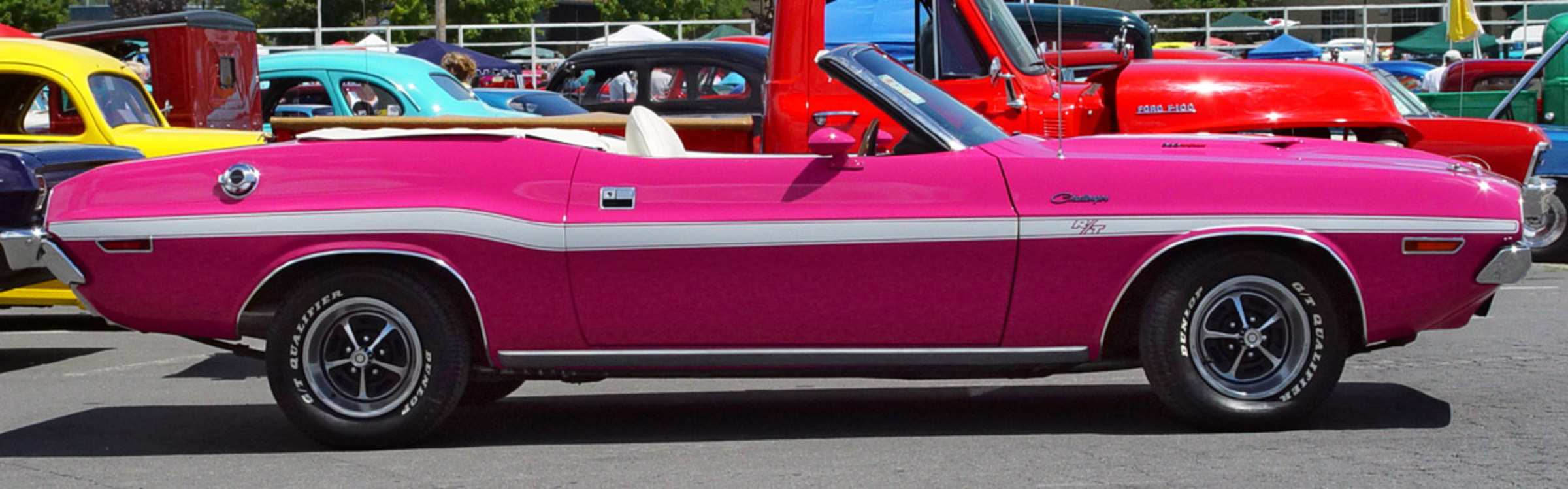 1970 Dodge Challenger R/T Convertible - Pink - Side