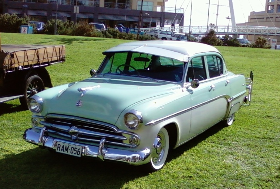 File:Dodge Kingsway Coronet (1956).jpg