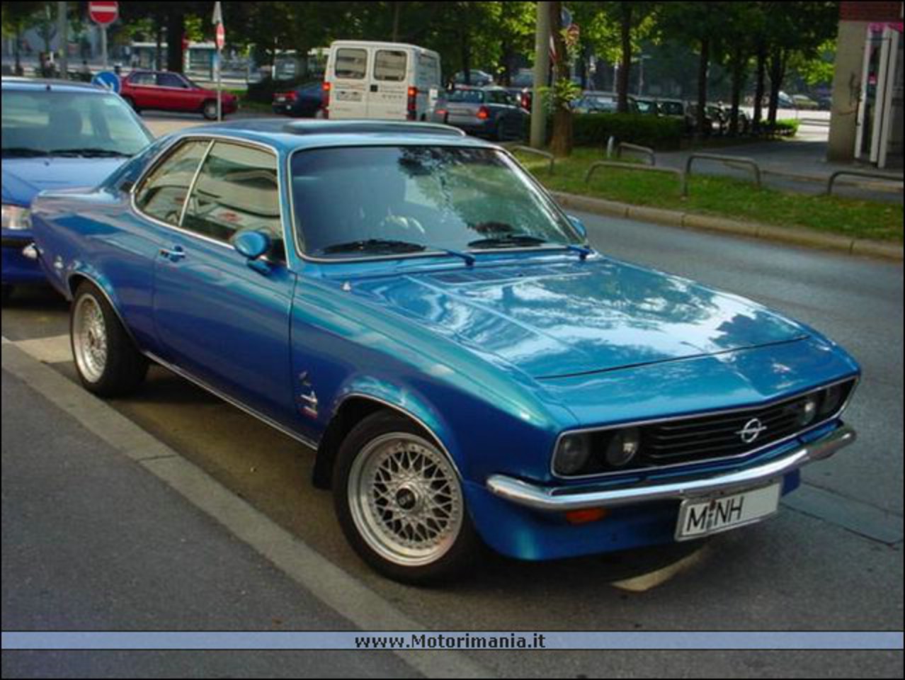 Opel Manta - huge collection of cars, auto news and reviews, car vitals,