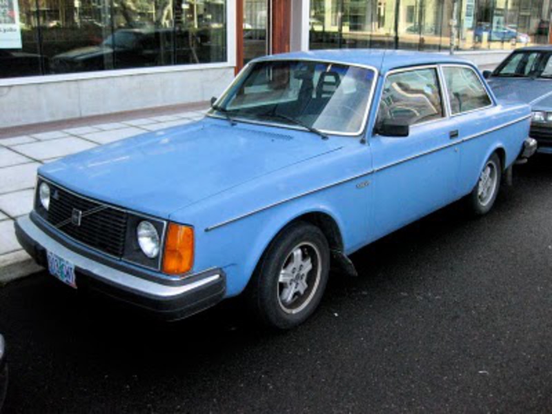 1980 Volvo 242 DL.
