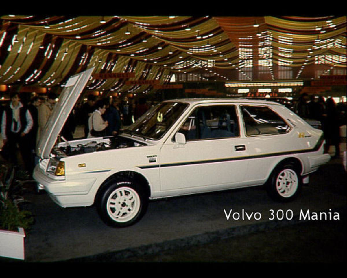 Volvo 343 R-Sport - huge collection of cars, auto news and reviews,