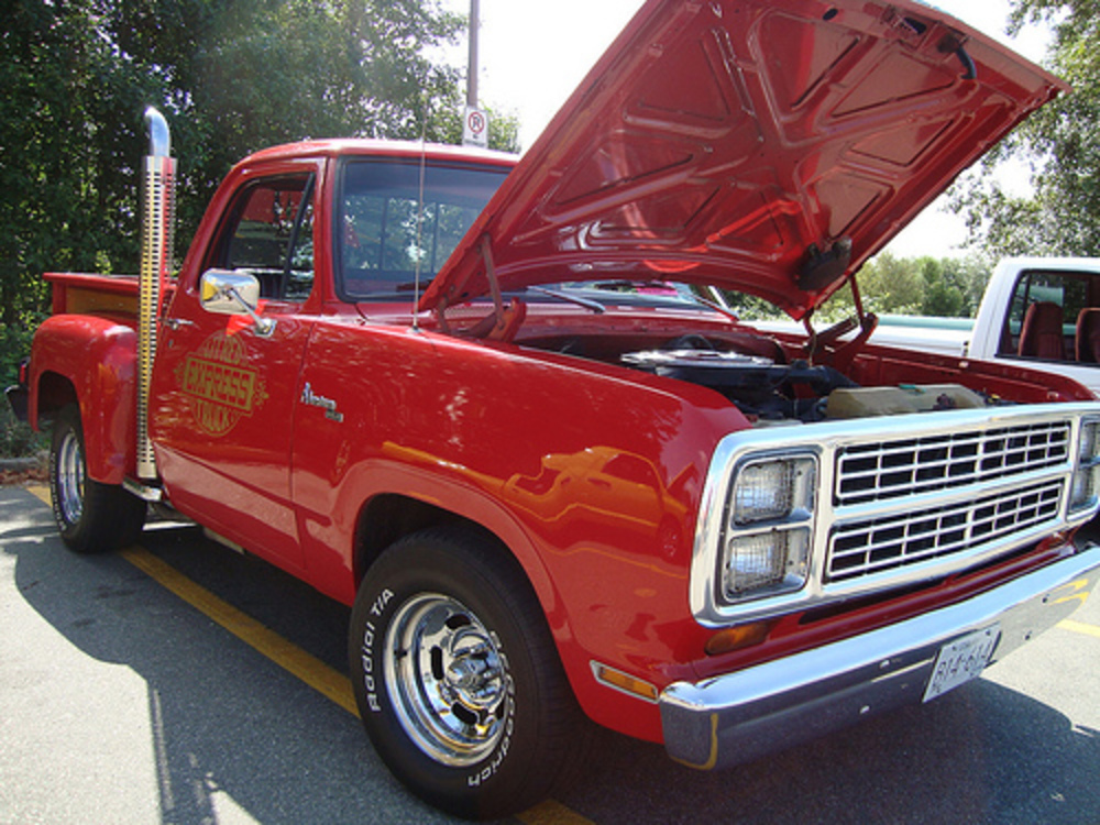1979 Dodge D-150 Li'l Red Express Truck