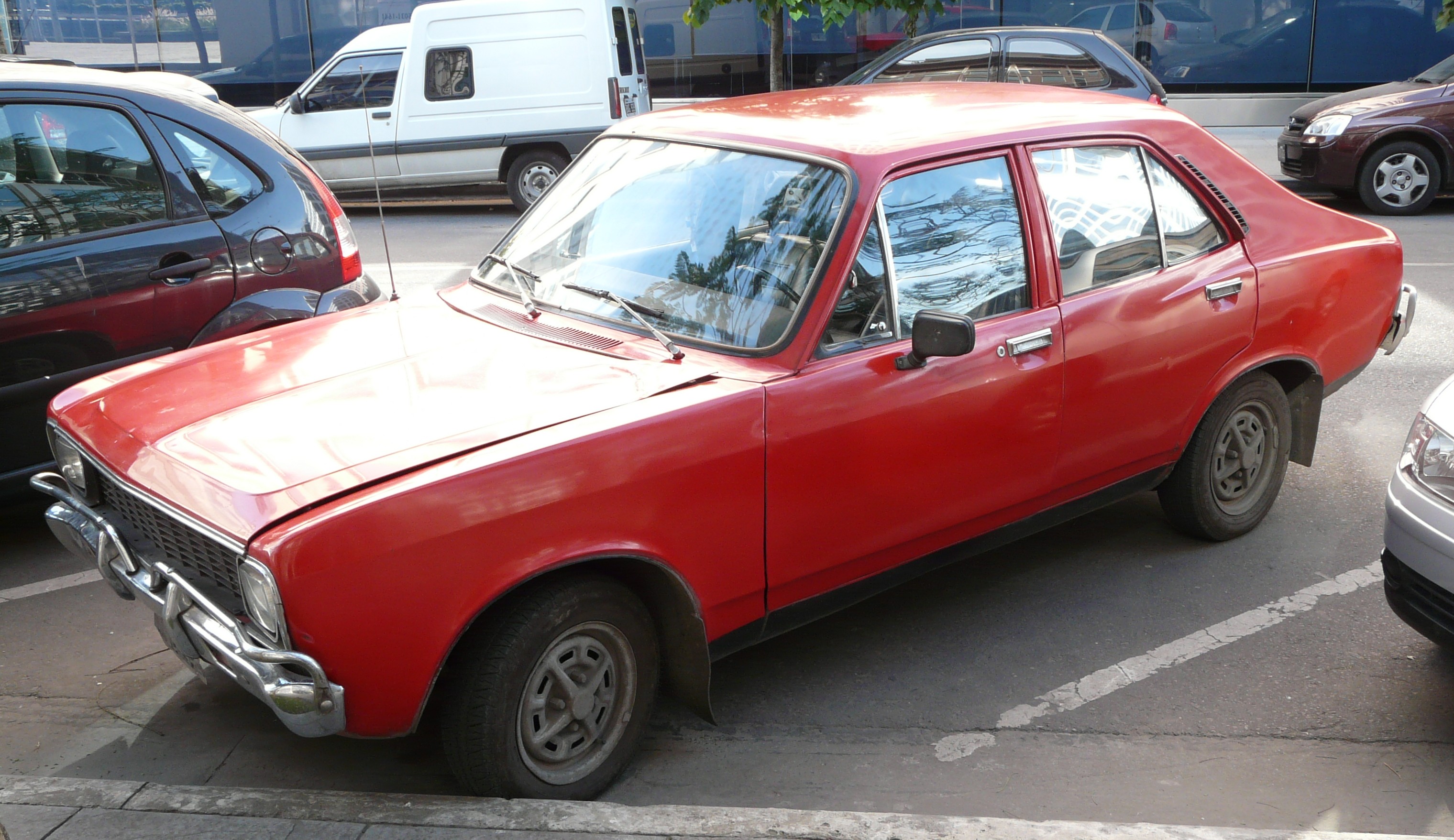 File:Dodge 1500 Argentina early model.jpg