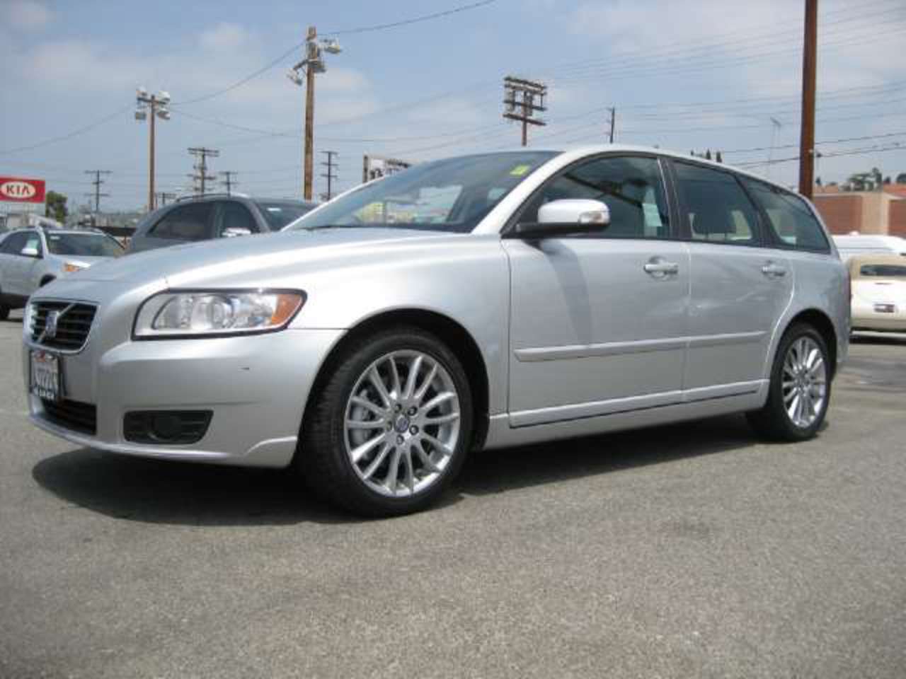 Volvo V50 24i. View Download Wallpaper. 640x480. Comments