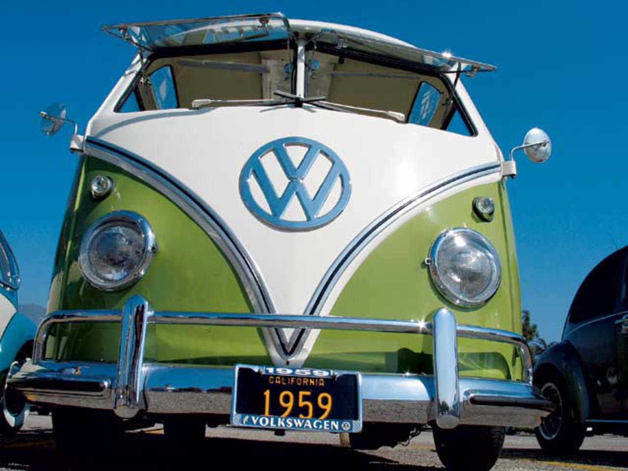Volkswagen mini bus