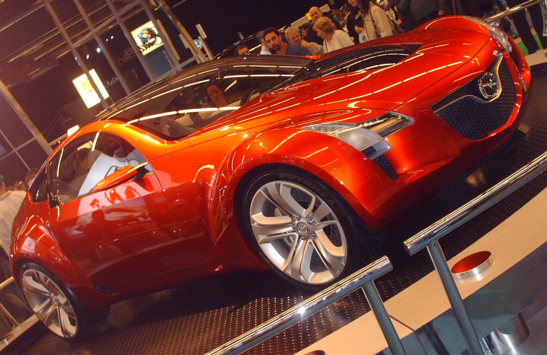 File:Mazda Kabura Concept.jpg