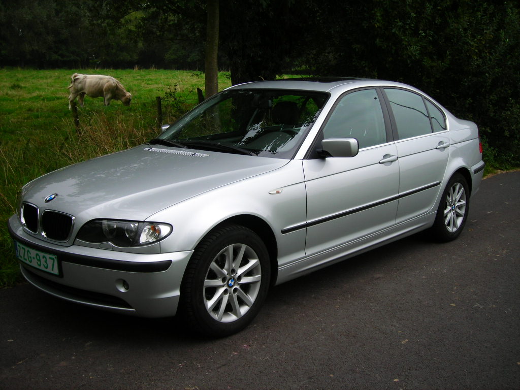 BMW 320D MPG figures and performance data
