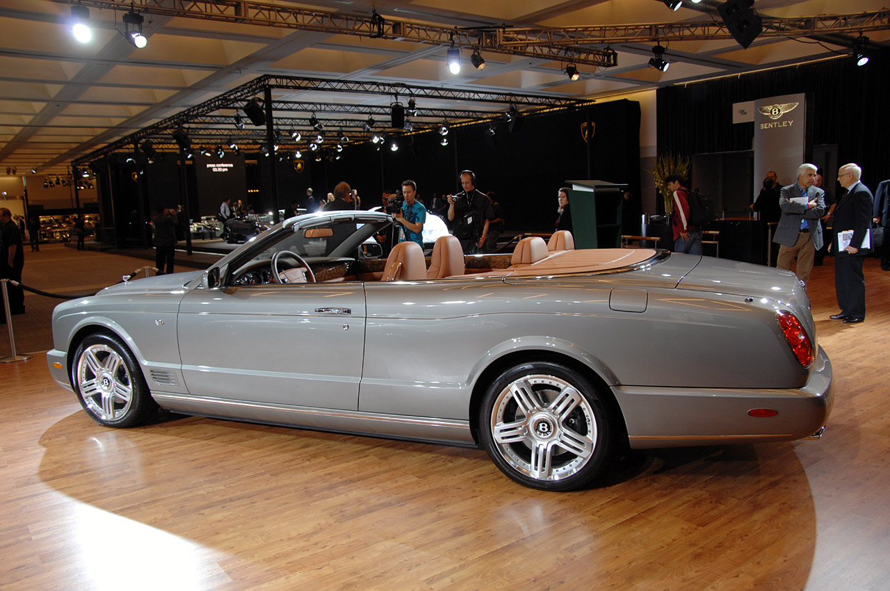 Bentley Azure кабриолет