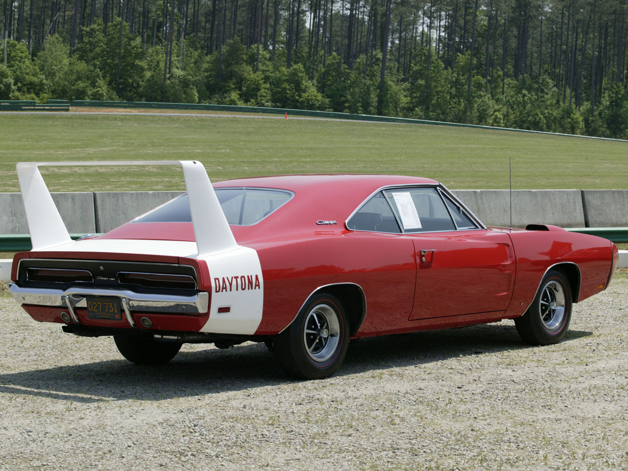 Dodge Daytona - huge collection of cars, auto news and reviews, car vitals,