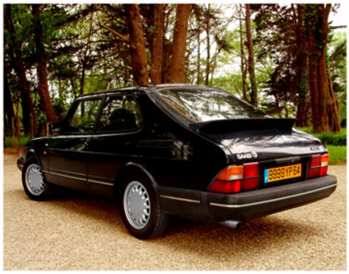Saab 900 s (932 comments) Views 17452 Rating 95