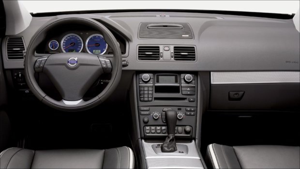 zur Generation C · Volvo XC90 Gut durchdachtes Innendesign.