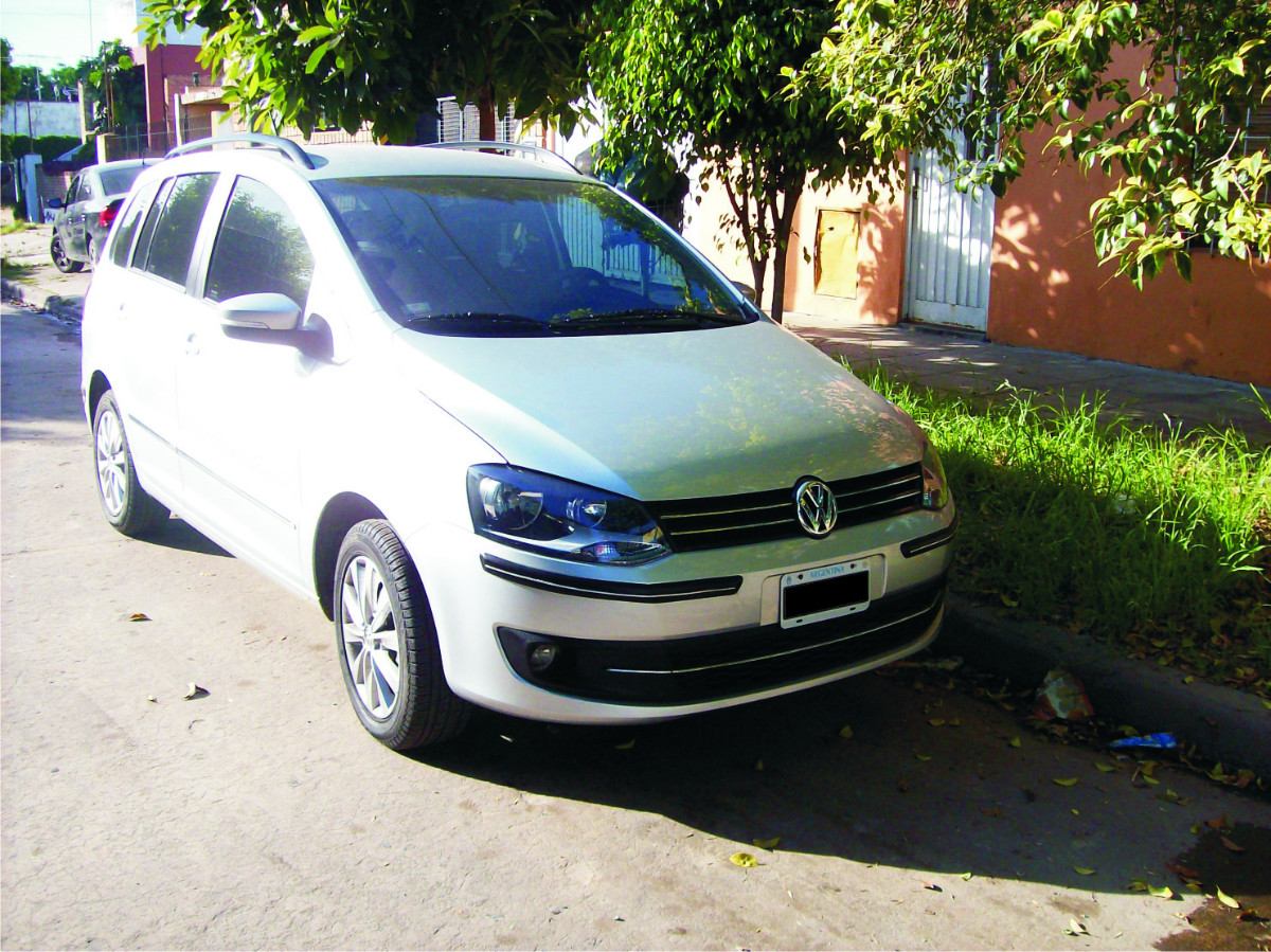 Vendo Volkswagen Suran 1.6 Highline Cuero I-motion - AÃ±o 2012 - 11000 km