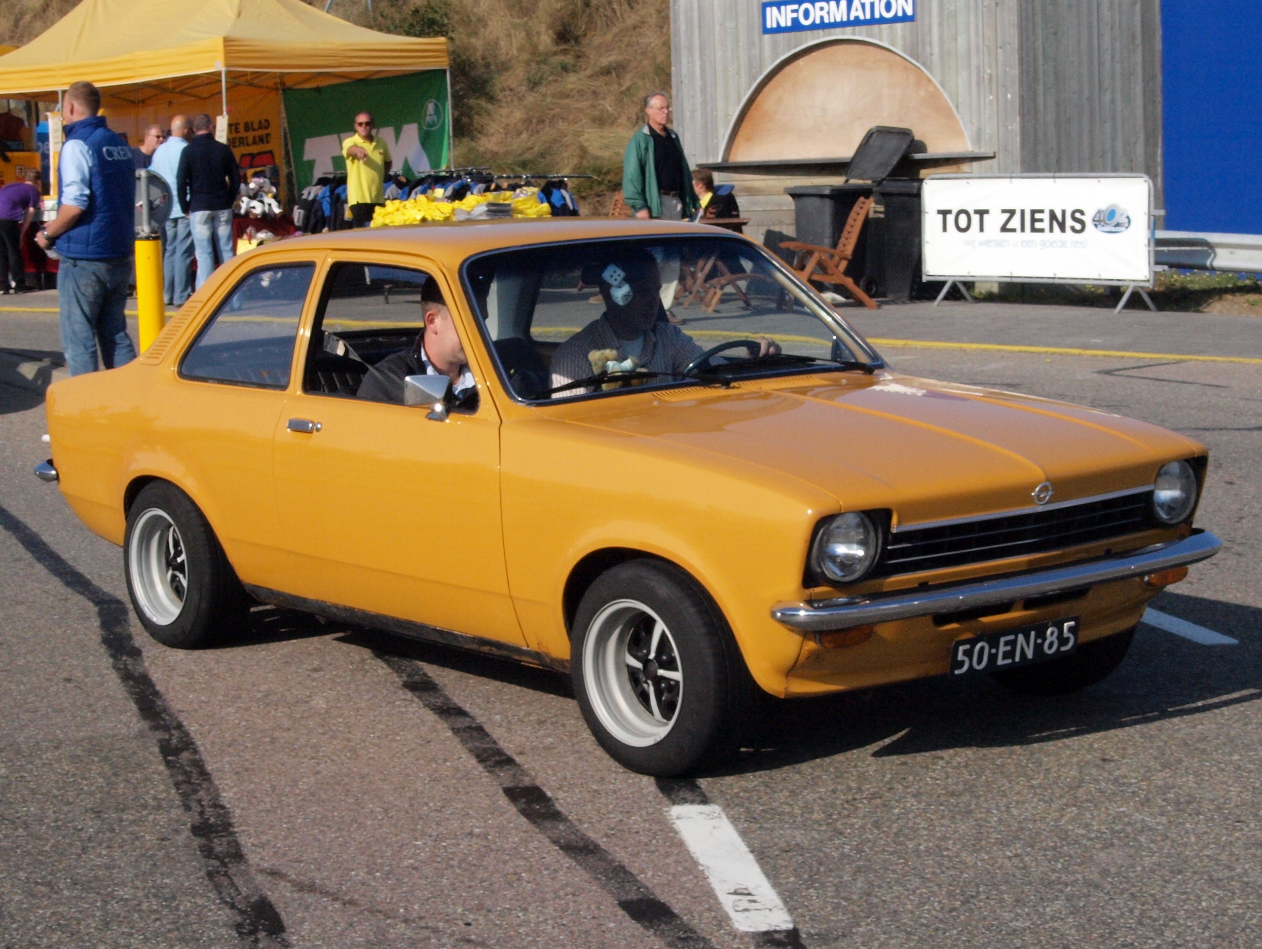 File:Opel KADETT AUTOMATIC dutch licence registration 50-EN-85 pic3.JPG