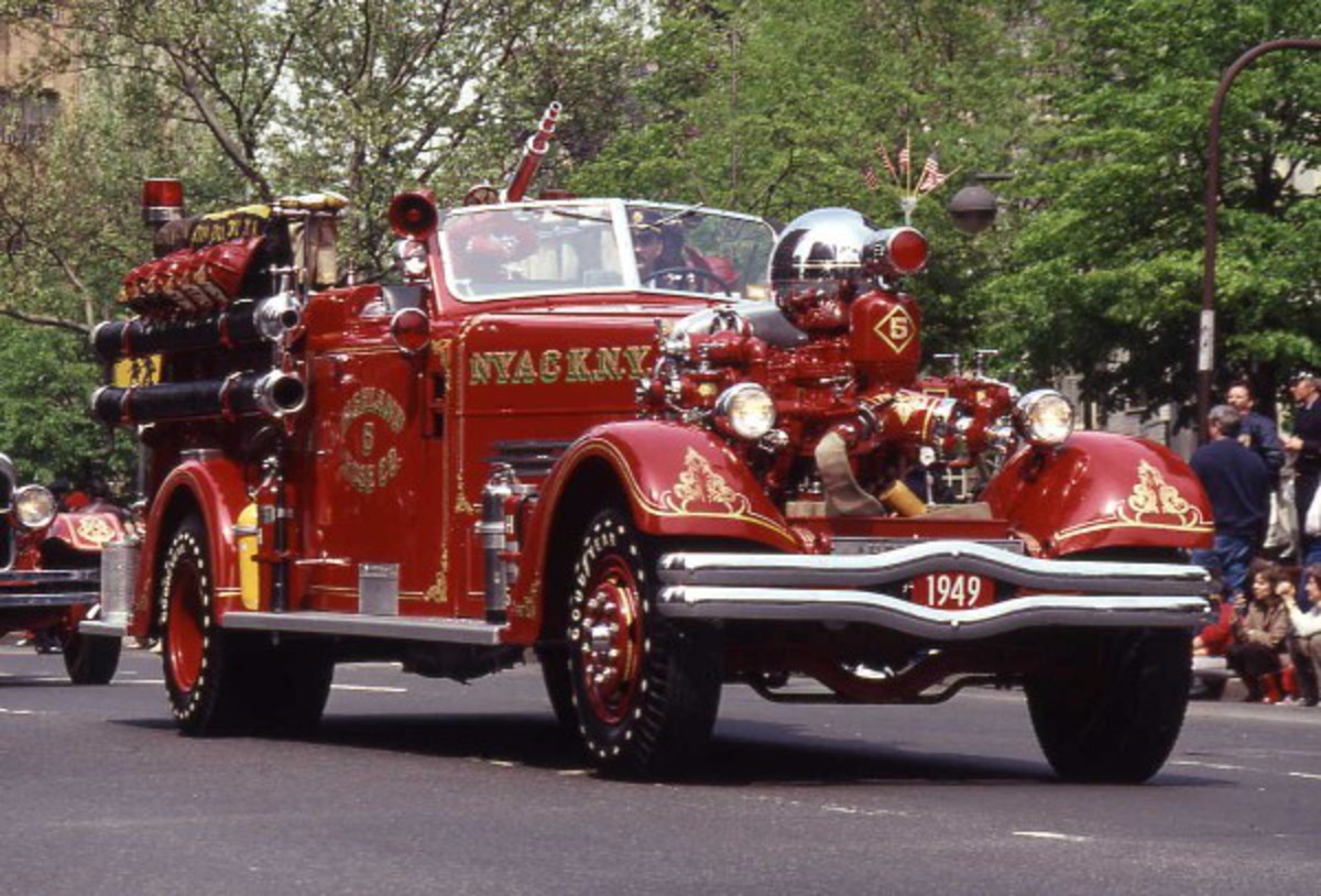 TopWorldAuto >> Photos of Ahrens Fox Pumper - photo galleries