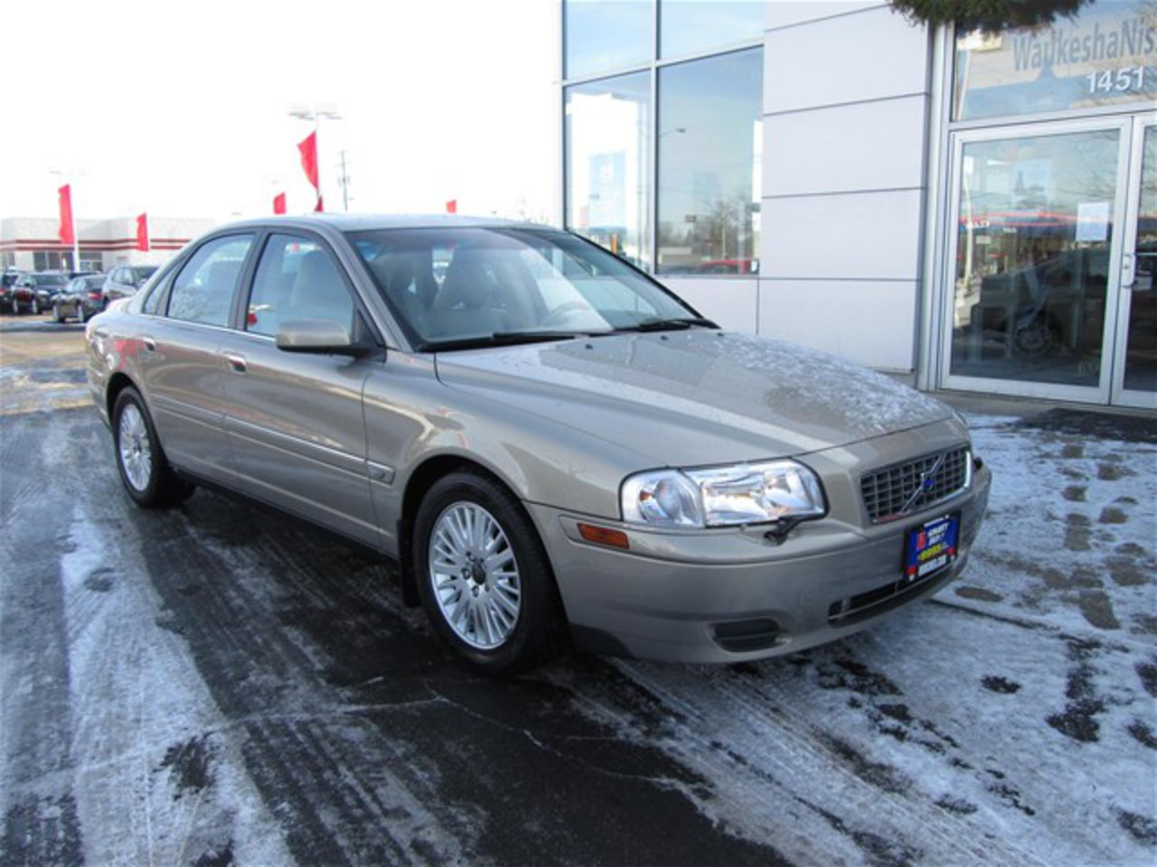 2004 Volvo S80 29 A Champagne Beige Super clean and low miles Full power