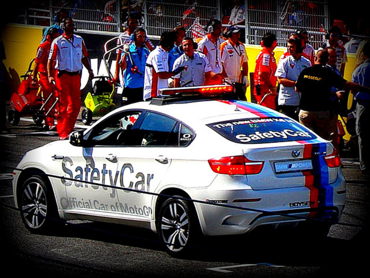 BMW X6 Safety Car