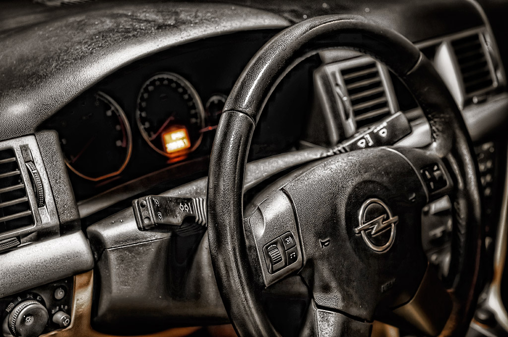 Opel Vectra Irmscher Interior by ~cenkakyildiz on deviantART