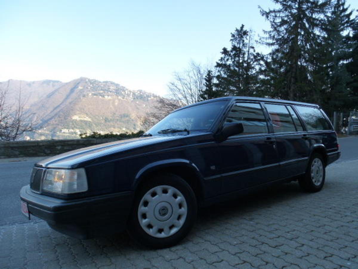 Volvo, 945 Turbo, Kombi, blau, 114 kW, 114750 km, EZ 06/1.