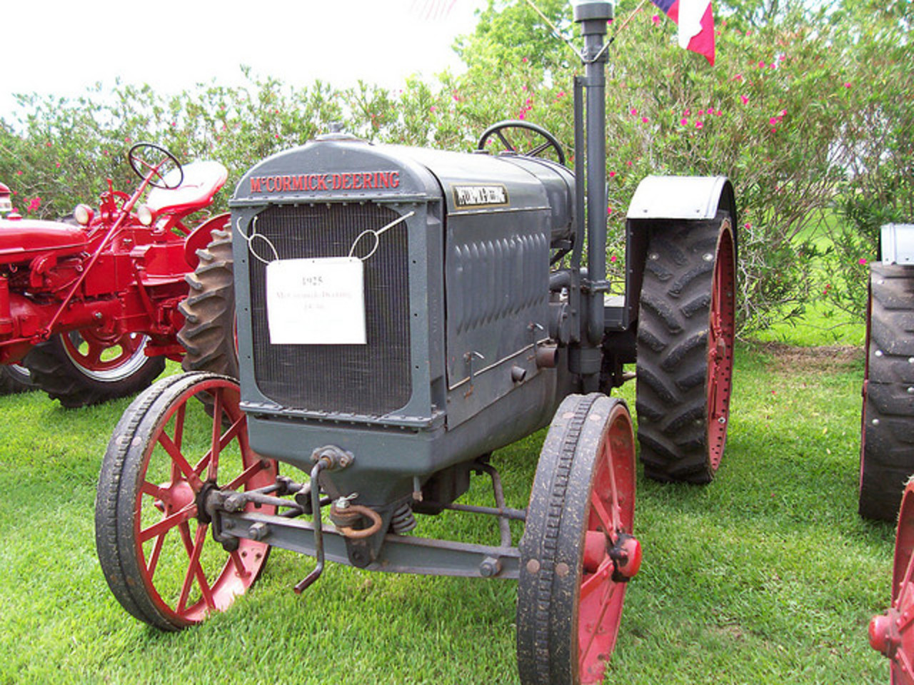 TopWorldAuto >> Photos of McCormick 15-30 - photo galleries