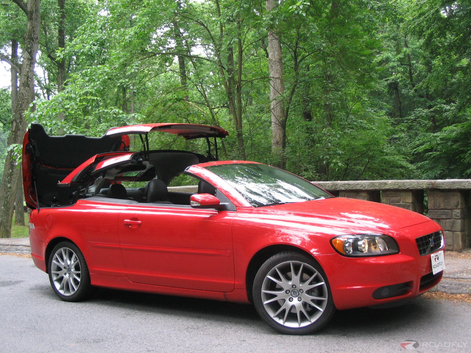 Volvo C70 T5 Convertible. View Download Wallpaper. 1600x1200. Comments