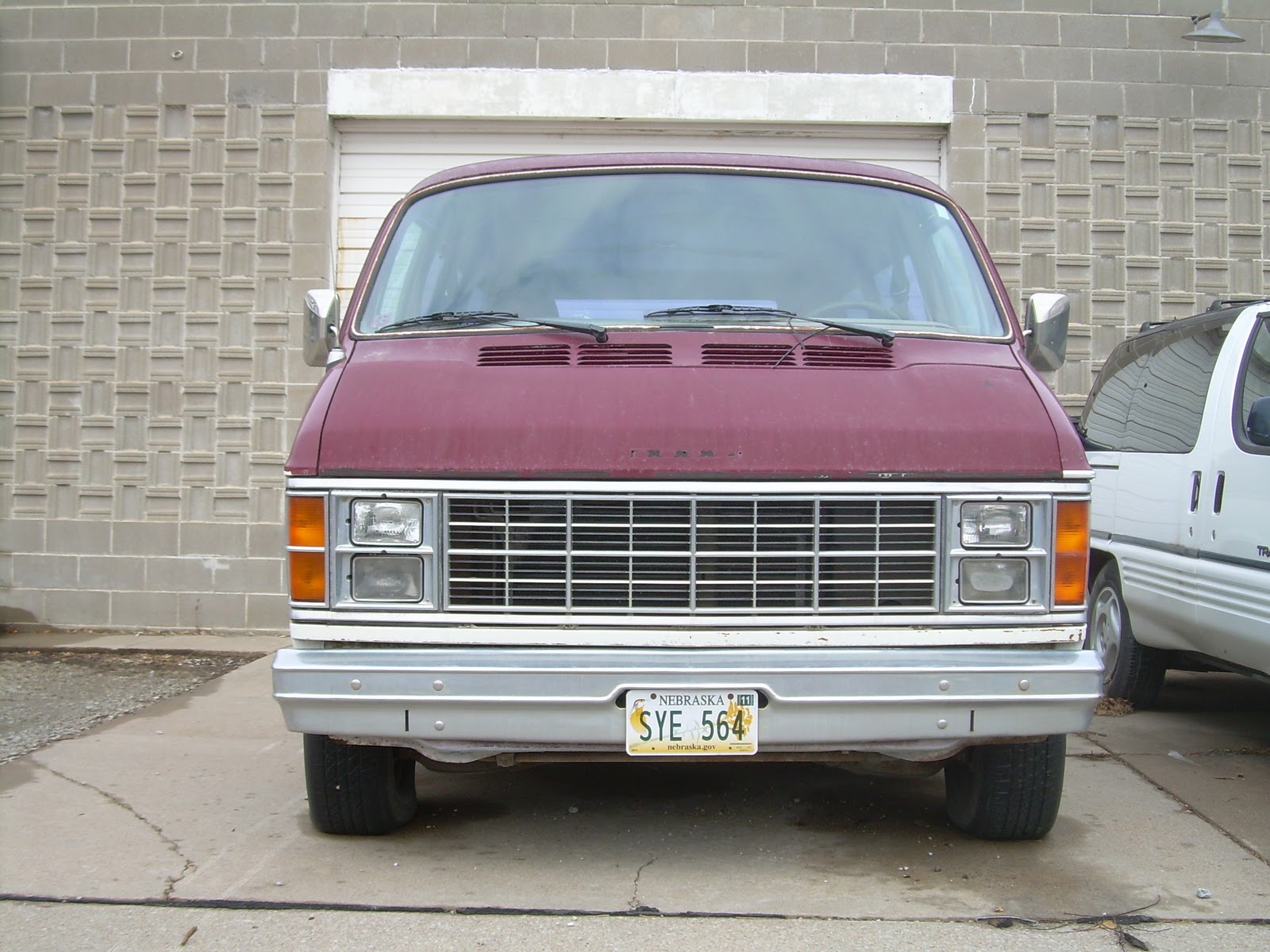 1985 Dodge Ram Van 150 Royal