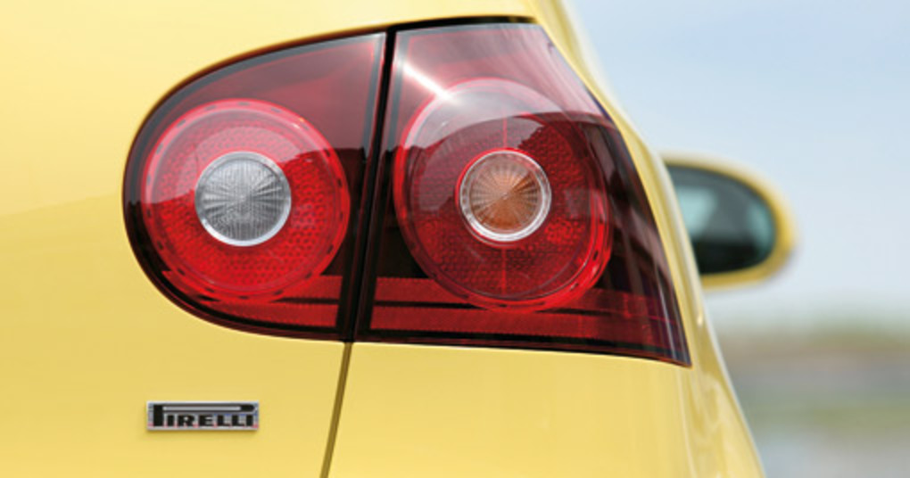 Volkswagen Golf Gti Pirelli Special Edition Photos