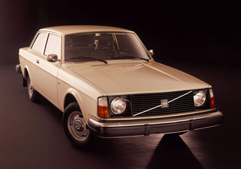 Volvo 240 Coupe. View Download Wallpaper. 468x327. Comments