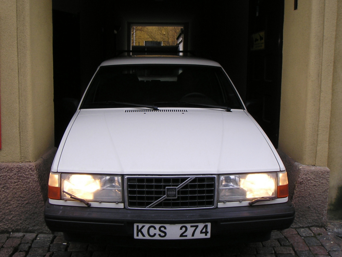 Volvo 940S wagon â€“ Sweden. ÄŒesko-SlovenskÃ¡ motoristickÃ¡ databÃ¡ze