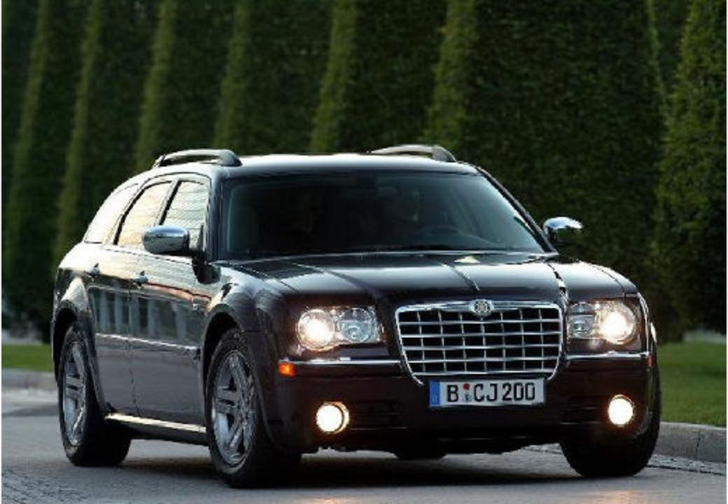 TopWorldAuto >> Photos of Chrysler 300C CRD Touring - photo galleries