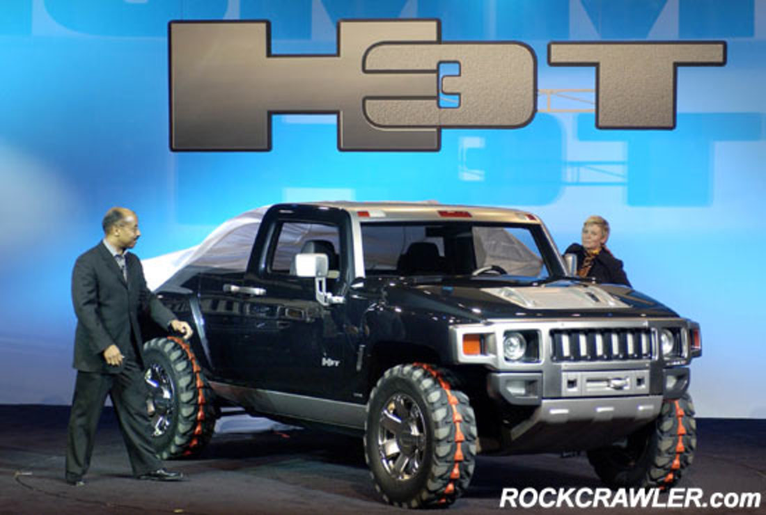 Hummer H3T. Browsing some Hummer sites and I saw the concept car for the H3.