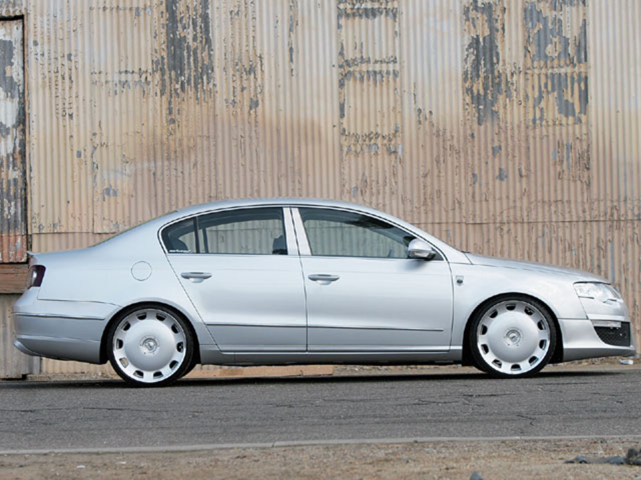 Volkswagen Passat 20. View Download Wallpaper. 640x480. Comments